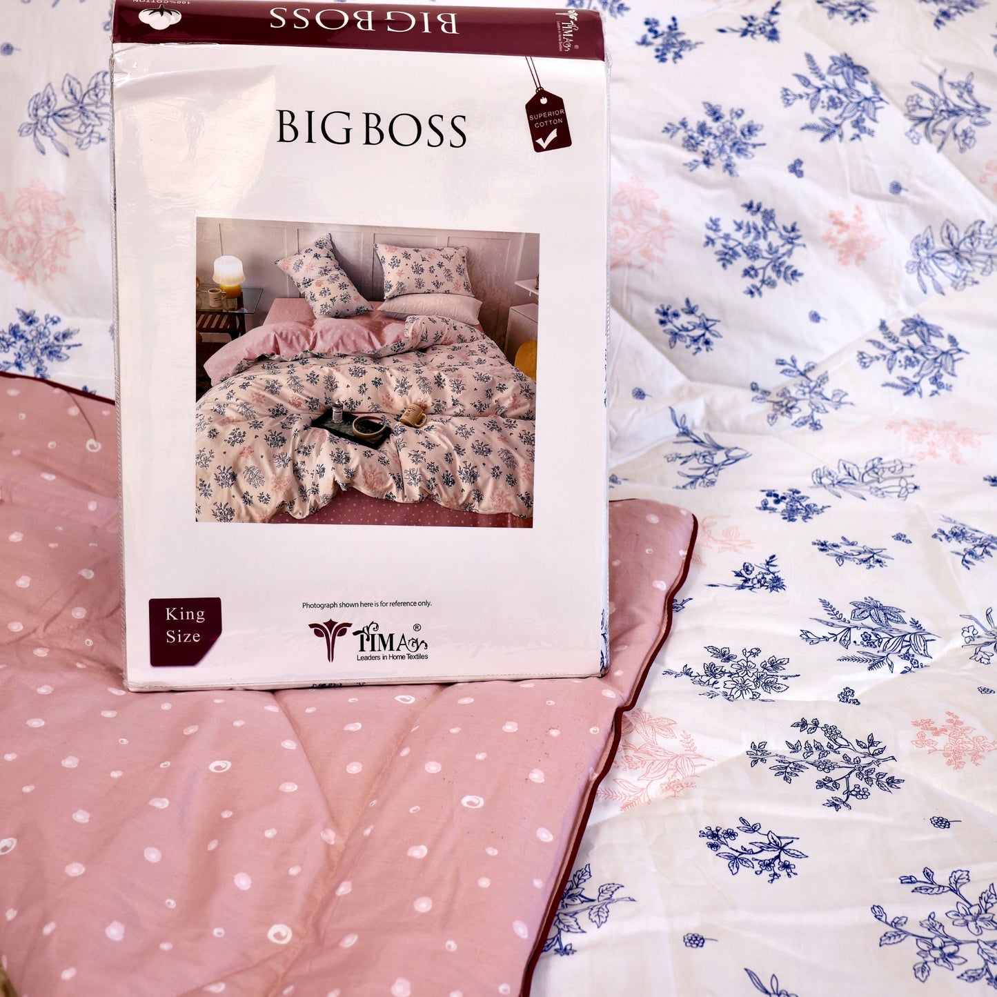 Blush Bloom Floral Bedsheet(Comforter) Set – Cozy & Elegant Bedroom Upgrade