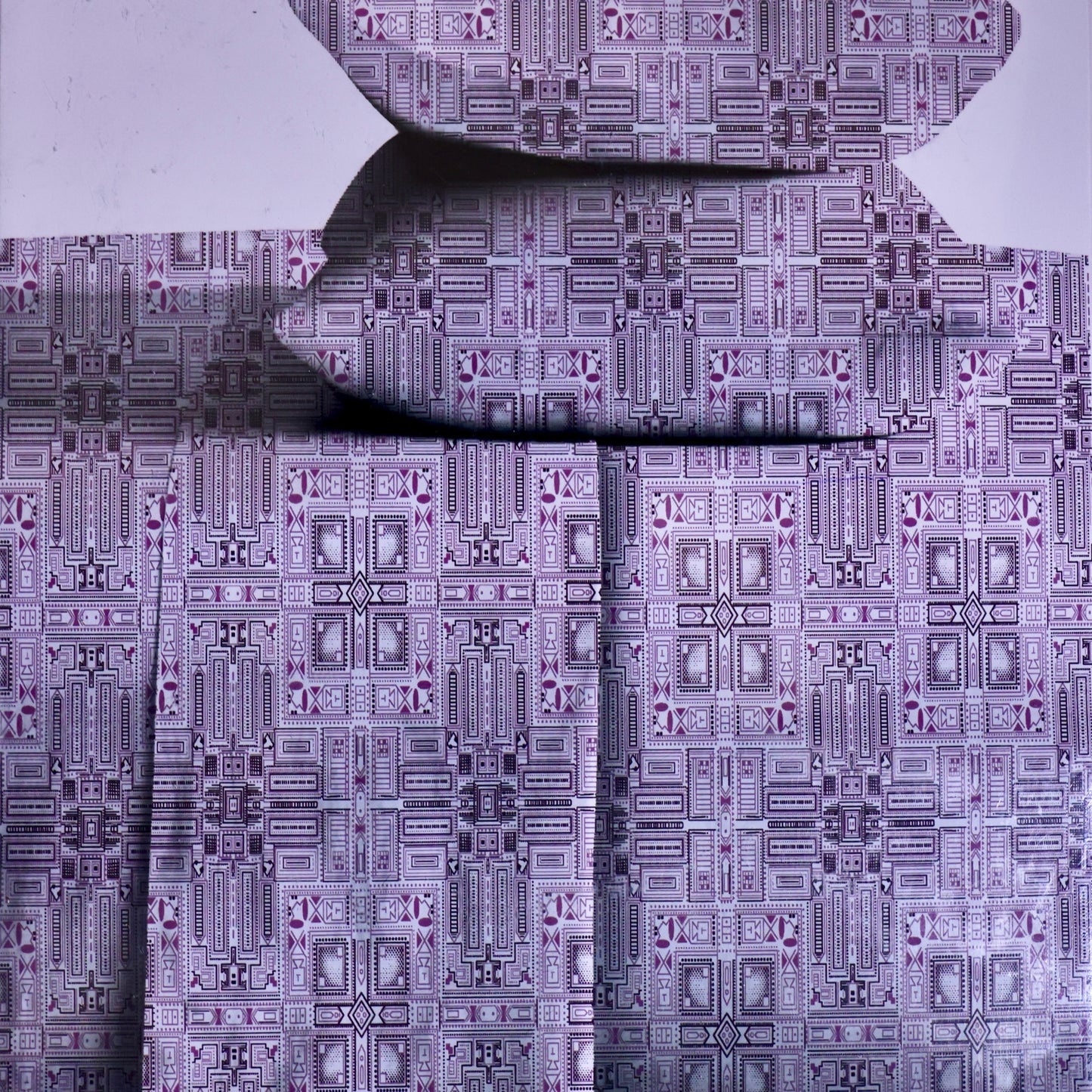 Majestic Maze – Geometric Elegance Bedsheet Set