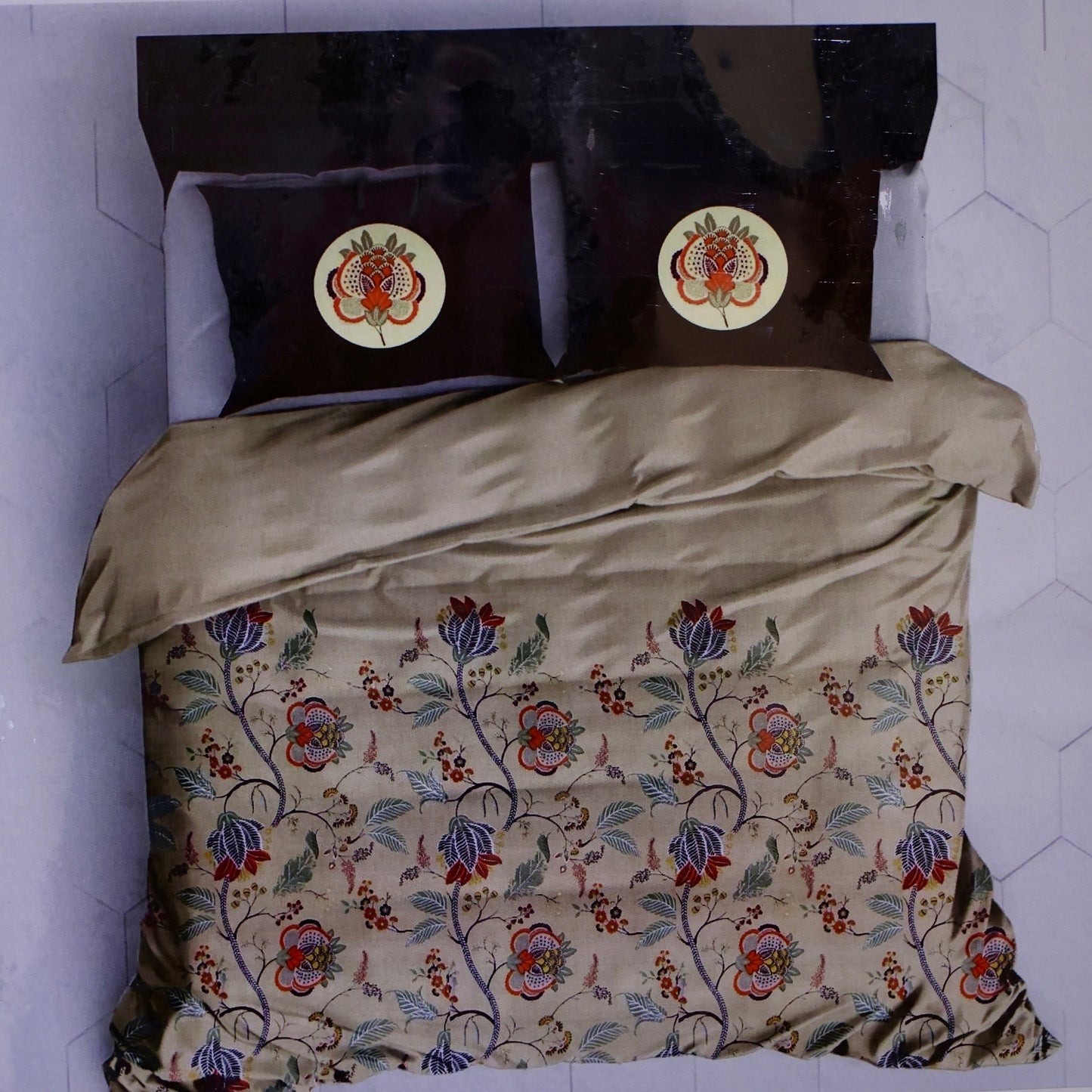 Heritage Floral Bedsheet set – A Blend of Culture & Comfort